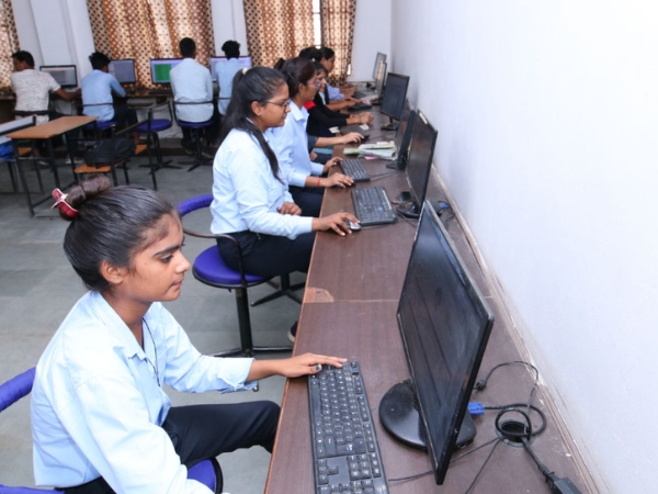 AI & Coding training at PERTS