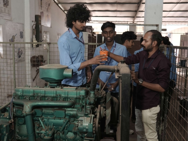 Diesel Mechanic training at PERTS